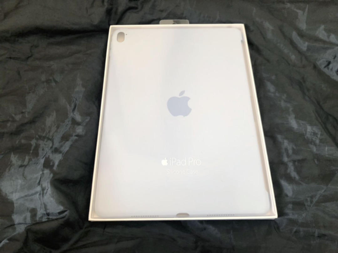 Apple純正 iPad Pro 9.7 シリコンケース 中古品 | Noel Store.com